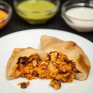 Empanada cazón