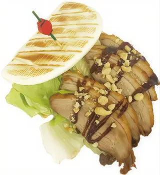 50. Bao Pato Frito