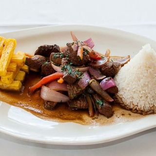 Lomo Saltado