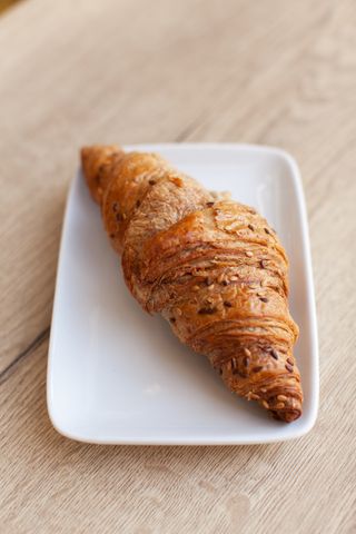 Croissant ai multicereali