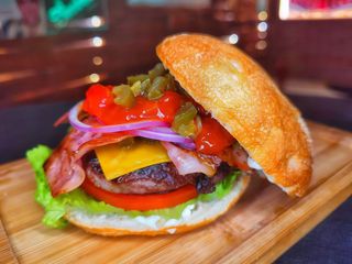 Jalapeños Fusion Burger