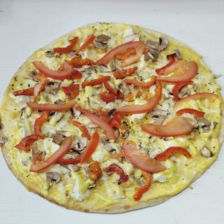 Піцца ВЕГІТАРІАНА / сирно - овочева 500 гр. 30 см.