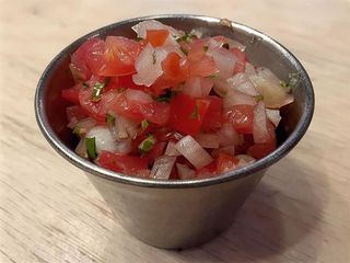 Pico de gallo (Porción)