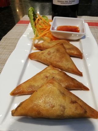 Samosa (4piezas)