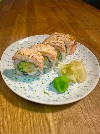 Ebi Yuki roll