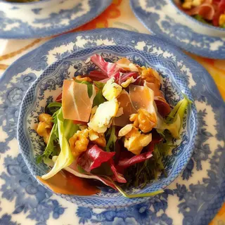Ensalada Camemberg