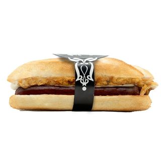 31. Chistorra, cebolla crujiente y mayonesa