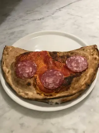 CALZONE RIPIENO NAPOLI