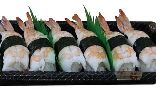 Nigiri de Langostino Cocido (1 pza.)