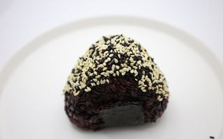 193-Onigiri black sake
