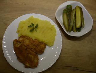 Piept pui, șnițel pui sau pulpe dezosate