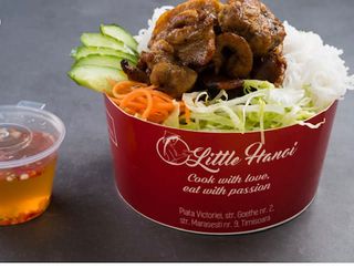 BUN CHA - Piept de Porc la grătar cu chiftele