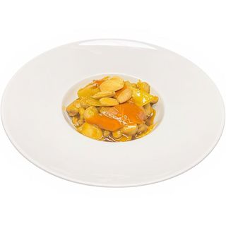 230. Pollo Con Almendras