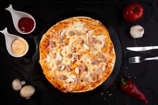 Pizza Tonno e Cipolla Ø 22cm