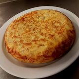 Tortilla Con Pollo Y Alioli