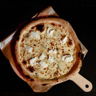 Quattro Formaggi Bianco