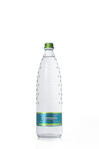 San Bernardo włoska woda niegazowana