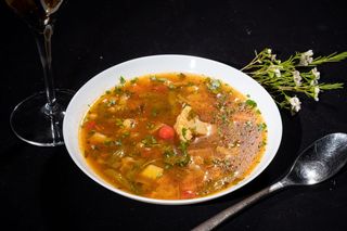 Ciorbă țărănească de vită