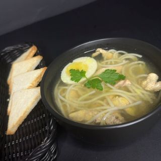 Бульйон курячий з локшиною (450 гр)