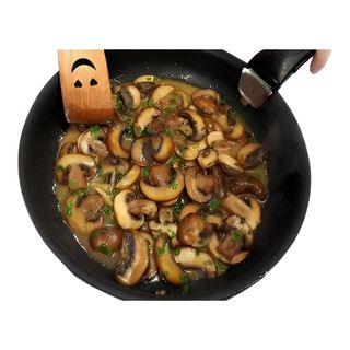 Ciuperci de padure sote