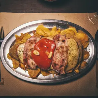 Milanesa XXL fugazzeta con Patatas para 2 personas