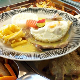 Bitoque de Porco com Molho Mostarda