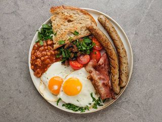 Класичний англійський сніданок