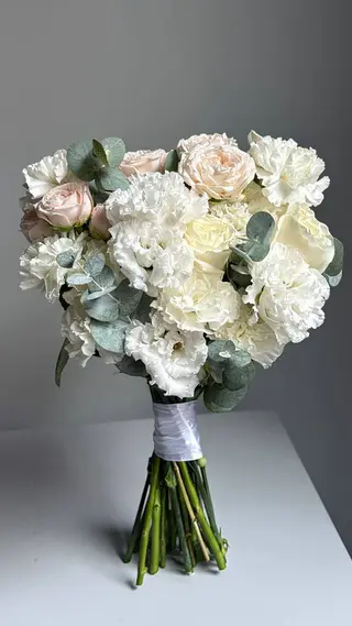 Buchet mireasa alb