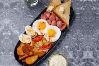 Турецкий Завтрак с сардельками