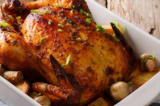 Pollo arrosto intero