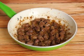 Пилешки сърца по селски (400г)