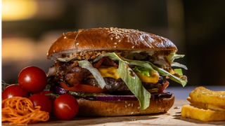 American Boss z frytkami 200g