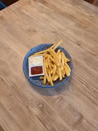 Картопля фрі Класична (200/40г)