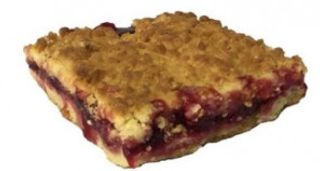 Тертий пиріг з вишнею