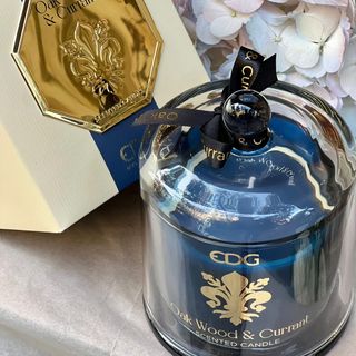 Luxury Candle - Oak Wood & Currant