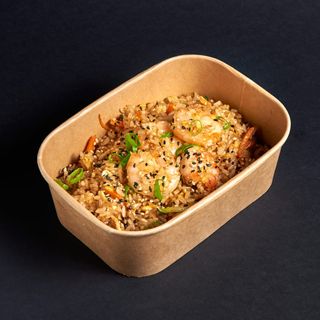 Arroz salteado con langostinos