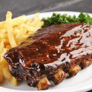 Costillar a la barbacoa  