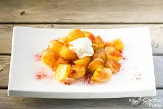 Ración De Patatas Bravas