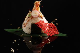 46 Onigiri gamberi in tempura - 1 pezzo