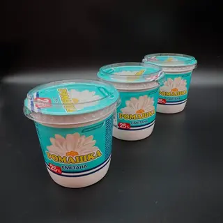 Yogurt Griego 25% "romashka" 350g