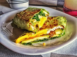 Шуарма Мюнхенська зі смаженим яйцем (550г)