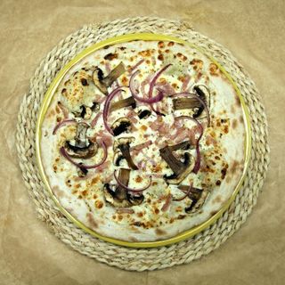 Pizza Carbonara