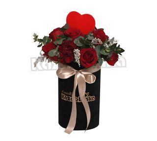 Ruže, karanfil i eukaliptus u kutiji (RUK 111)