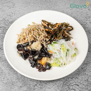 20.Китайска салата (250г)