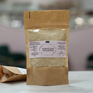 Parmezan wegański