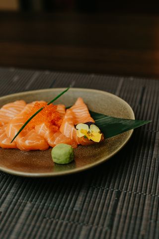 Sashimi salmone - 4 pezzi