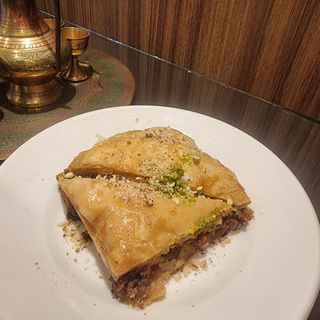 بقلاوة حلبية