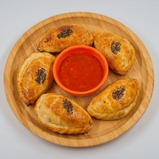 Самса с говядиной (120 г)