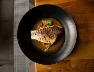 Дорадо с шампиньонами