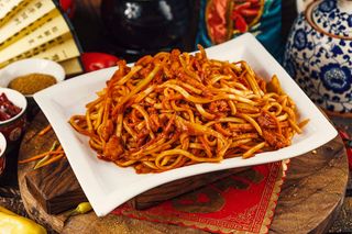 F14-შემწვარი ლაფშა ქათმის ხორცით